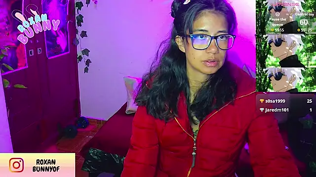 Živý XXX chat Roxanbunny1