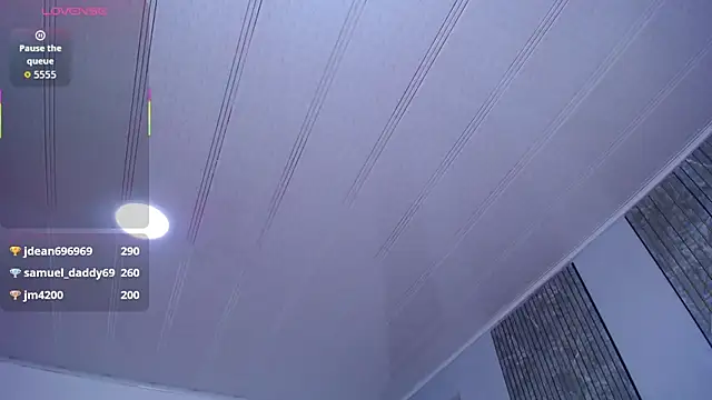 cristal_horny19's Live XXX Chat