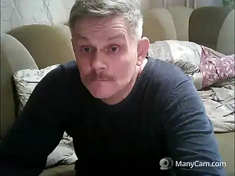 Mr__XX's Live XXX Chat