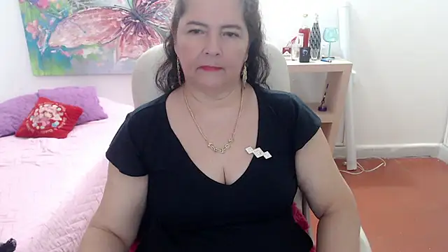 leonela_69 Chat XXX in diretta