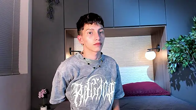 Tiam_muller's Live XXX Chat