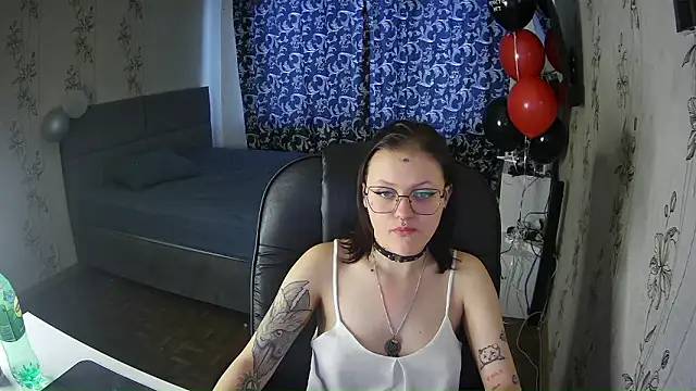 Withbeautyeyes' Live XXX Chat