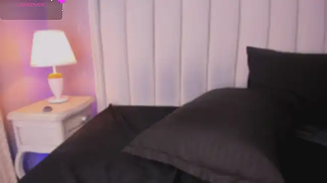 Miia_montero_: απευθείας συνομιλία ΧΧΧ