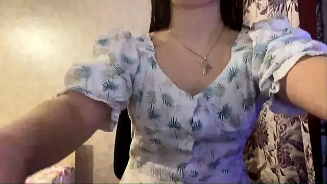 Chatroom XXX en direct de DanaRaven