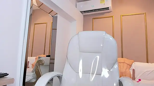 KataThonpsonn Live XXX chat