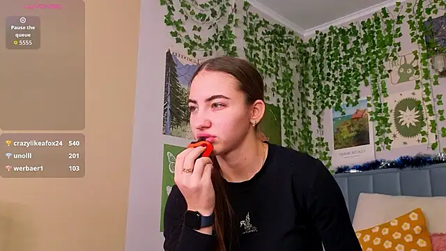 Chatroom XXX en direct de Fit_Brunette_