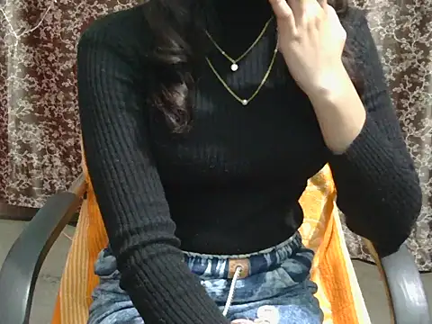 Adorable_Ayesha Live XXX-Chat