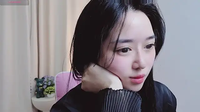 Miu-999 – Naživo XXX chat