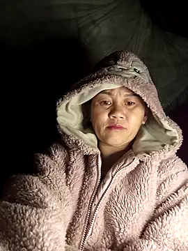 MaiHoa69's Live XXX Chat