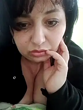 sara222619's Live XXX Chat