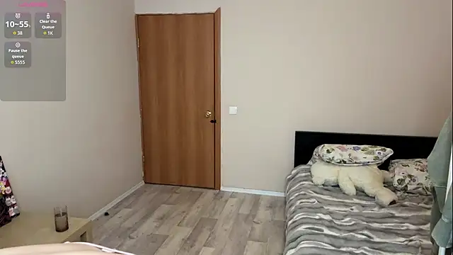 دردشة ZaraCreedon الجنسية المباشرة