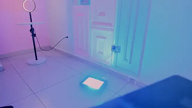 Živý XXX chat MaddisonLowe