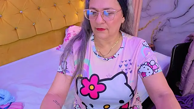 miisevvie_ Live XXX Chat