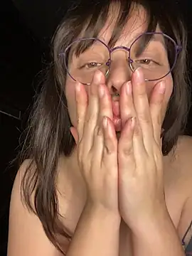 Solo_yoss' Live XXX Chat