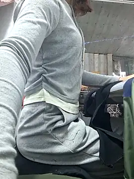 Chatroom XXX en direct de irina_hana