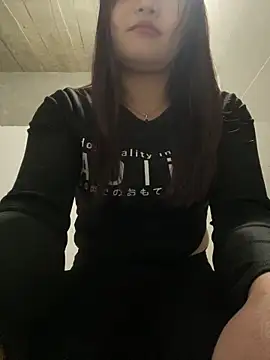 phungtiti's Live XXX Chat