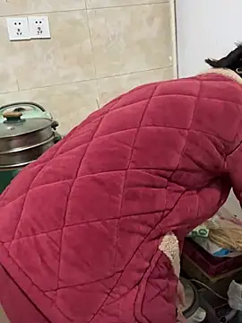 xiiuuff18 Chat XXX live