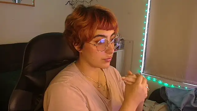 Chatroom XXX en direct de Miacatsito3