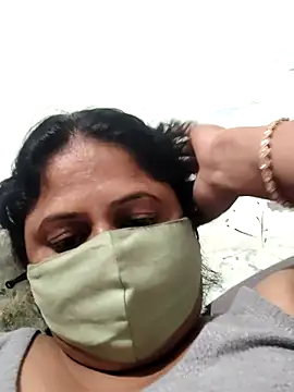 Онлайн чат XXX Hot_indian_Milf