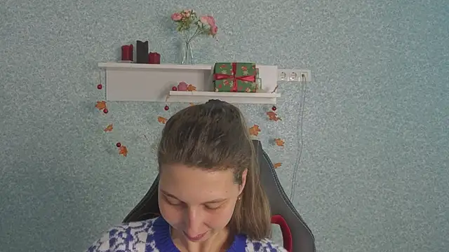 دردشة CuteEllii الجنسية المباشرة