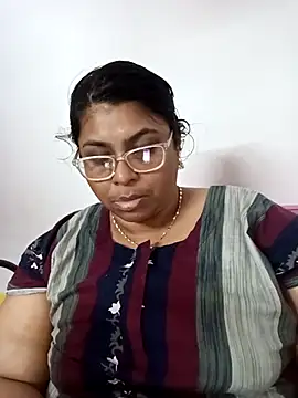 Riya-mallus Live XXX Chat