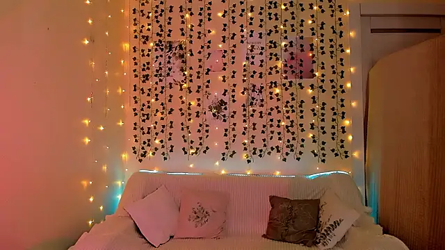 lovelyy_julia 现场XXX聊天