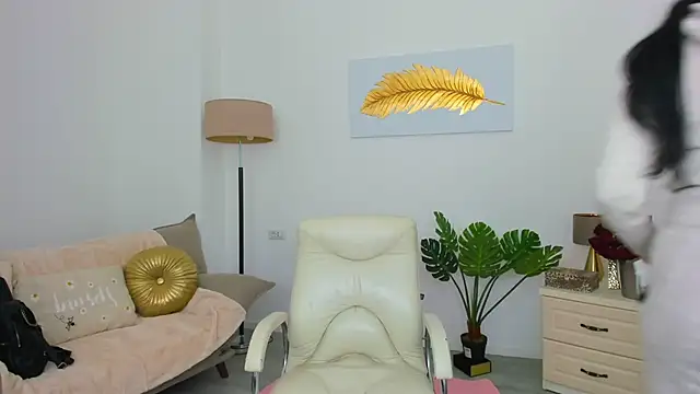 Carla_Shine Chat XXX live