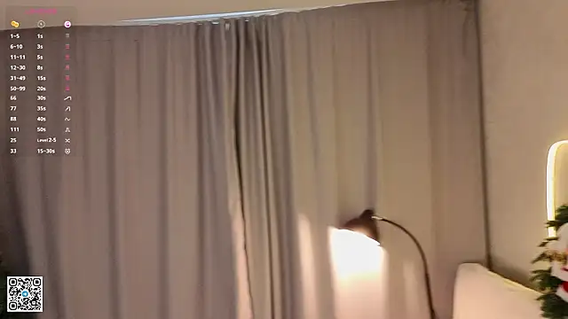 NicolaHulse live XXX chat