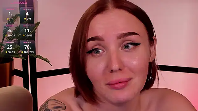 Chat +18 de LianaFord ao vivo