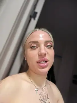 pinkstar_'s Live XXX Chat