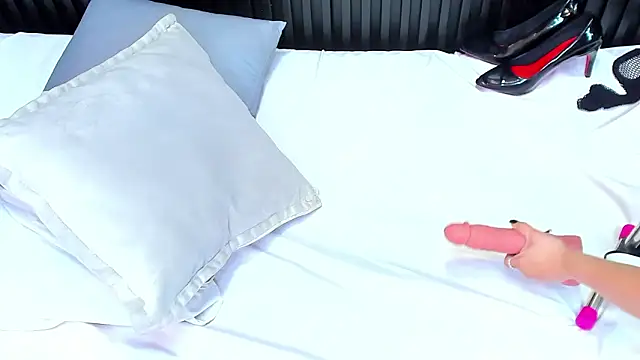 LolyYunno Live XXX-chat