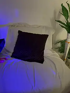 Tamil_Mask_Girl Chat XXX live