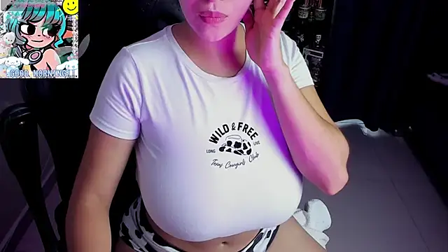 Roxy_clark élő XXX-chatje