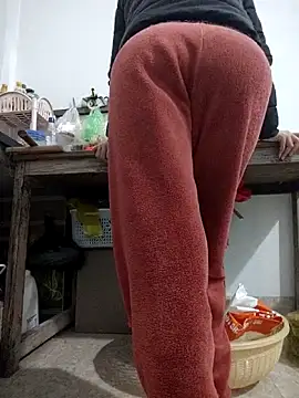 Haralushiaaa: онлайн-секс-чат