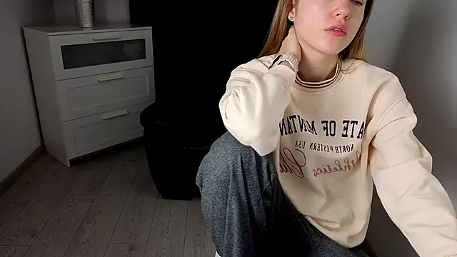 Just_L0VE_me: онлайн-секс-чат