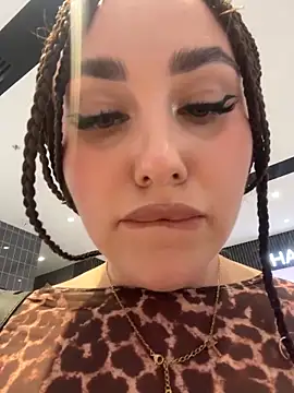 دردشة KiraSunshine الجنسية المباشرة