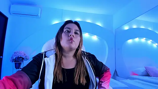 PerlaLevys Live XXX-Chat