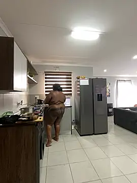 Онлайн чат XXX MissLola27