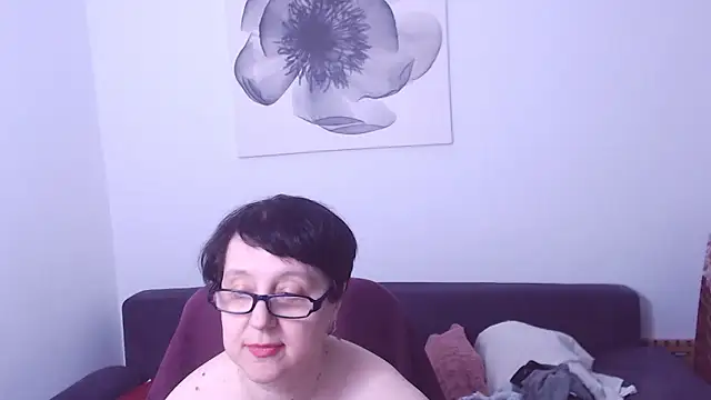 ChristaRose: онлайн-секс-чат