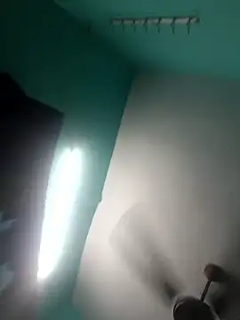 Villageanuty élő XXX-chatje