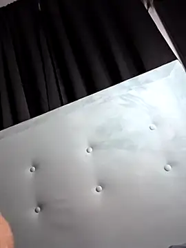 Holy5417_69 라이브 XXX 채팅