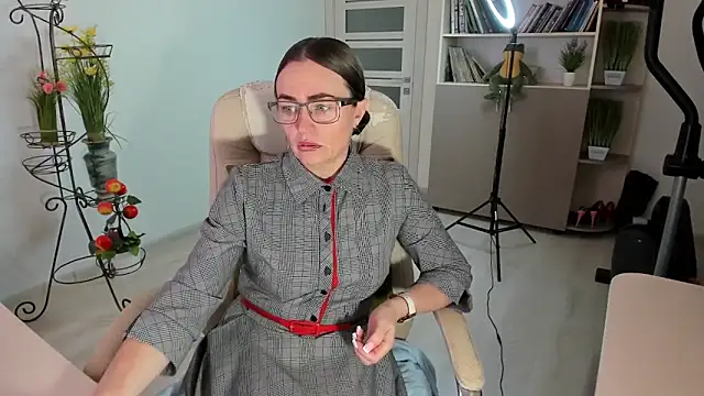 Vika73's Live XXX Chat