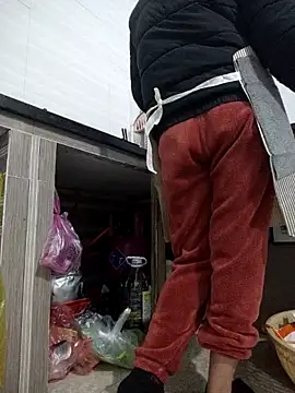 HaralushiaaaのライブXXXチャット