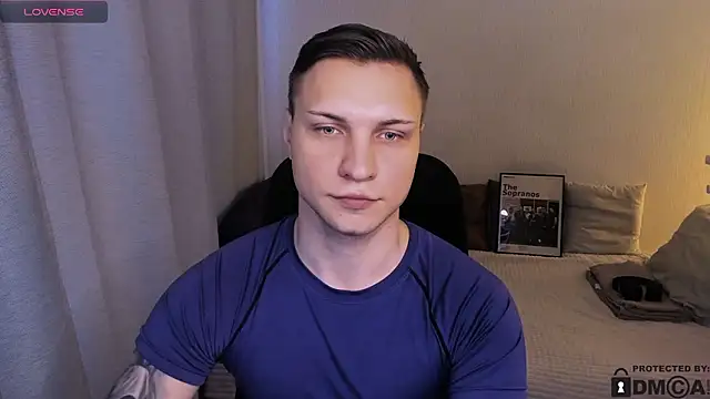 handsome_guy01: απευθείας συνομιλία ΧΧΧ