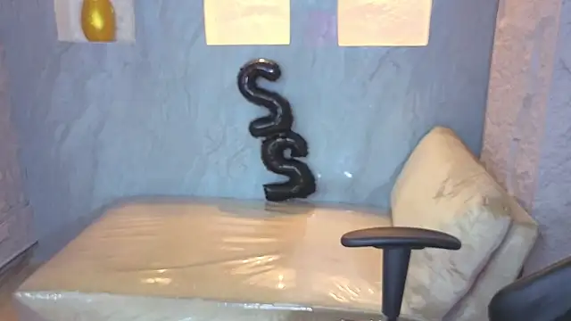 ammy_woold_b Chat XXX in diretta