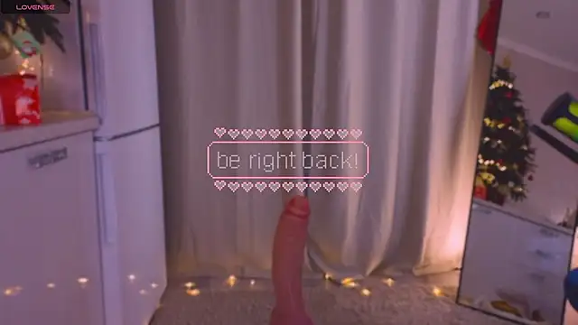 Chat +18 de Tiny__Toon ao vivo