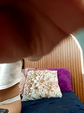 NayeCloud: απευθείας συνομιλία ΧΧΧ