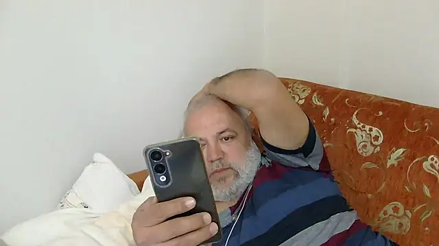 husoizmir: απευθείας συνομιλία ΧΧΧ