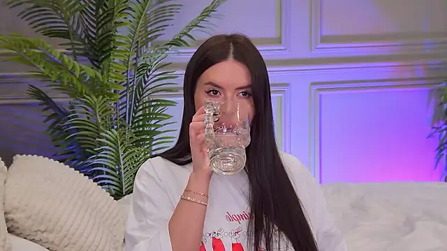 TrishaWinslet 现场XXX聊天