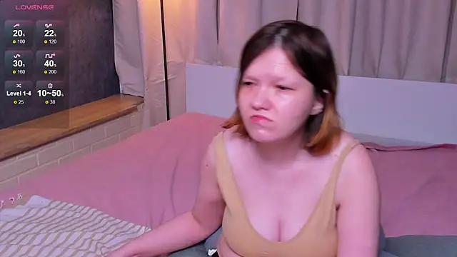 Nora_lovvvv 现场XXX聊天